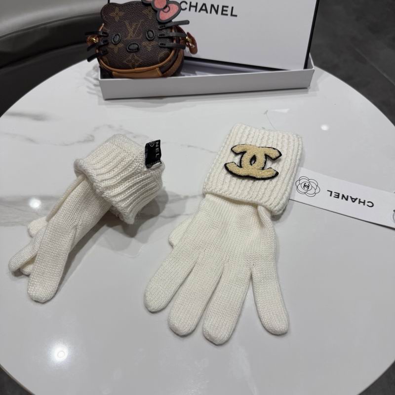 Chanel gloves 09 (35)