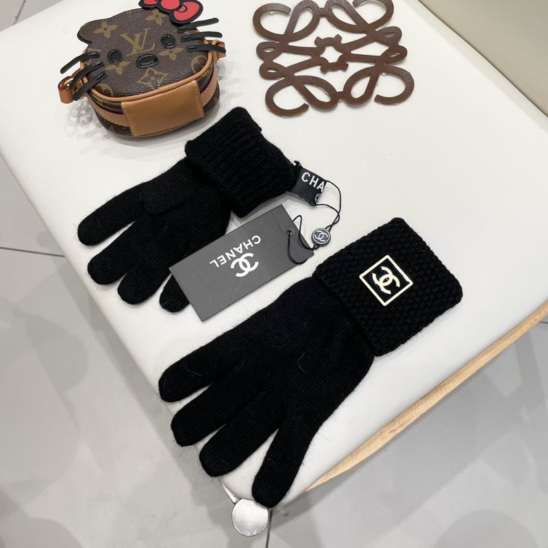 Chanel gloves 14 (16)