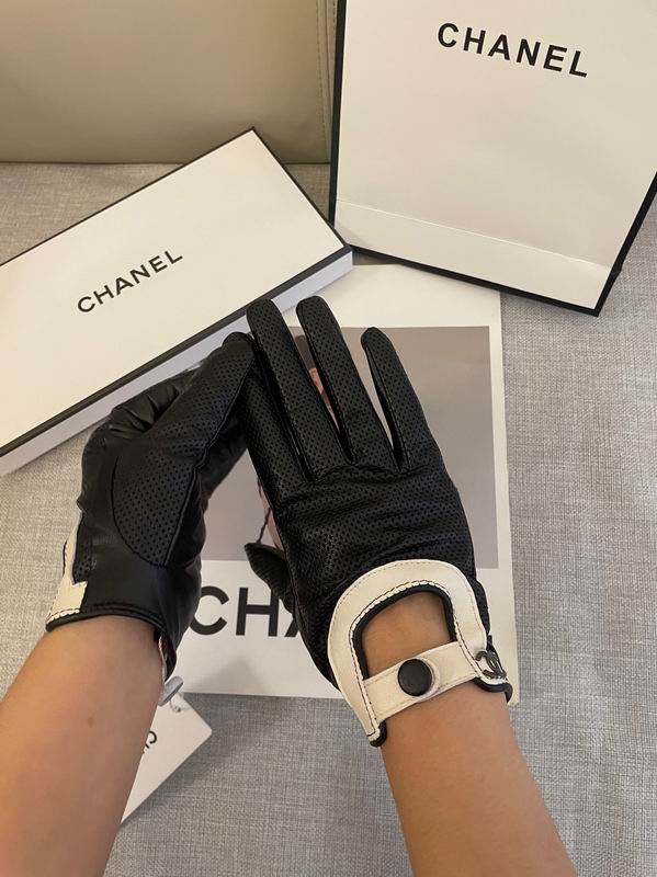 Chanel gloves L 02 (1)