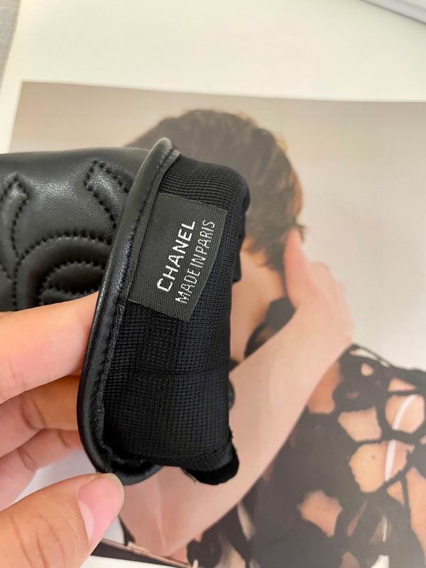 Chanel gloves L 84 (4)