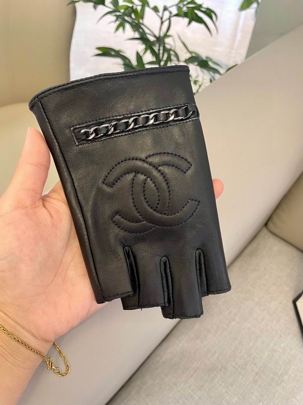 Chanel gloves L 84 (5)