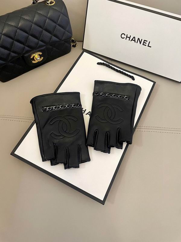 Chanel gloves L 84 (8)