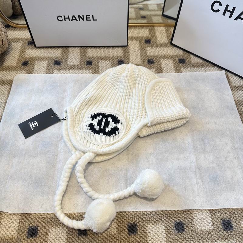 Chanel hat (1012)