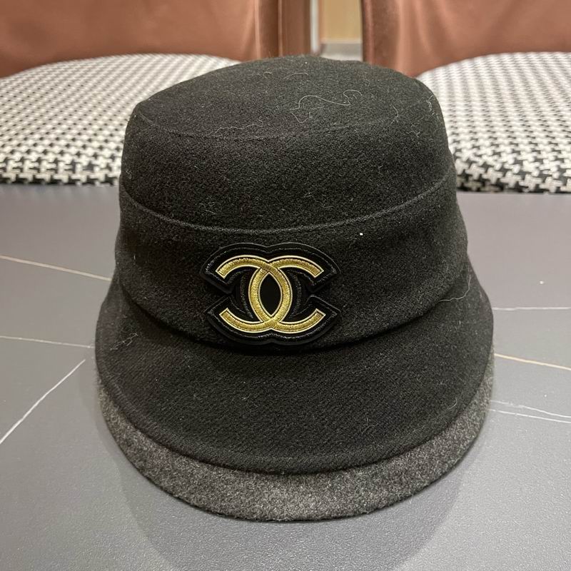 Chanel hat (1034)