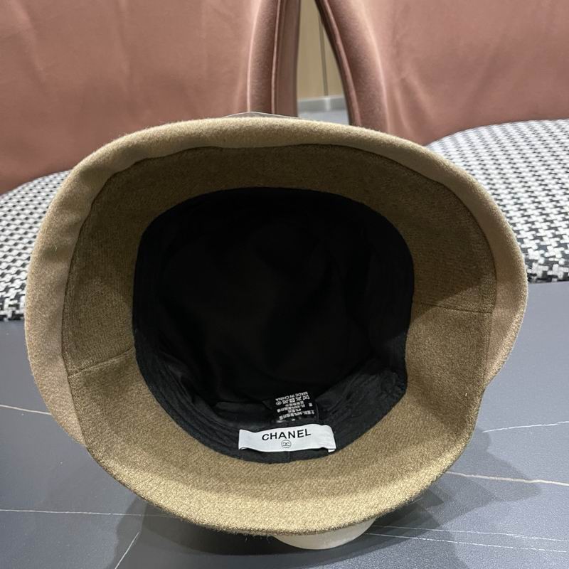 Chanel hat (1036)