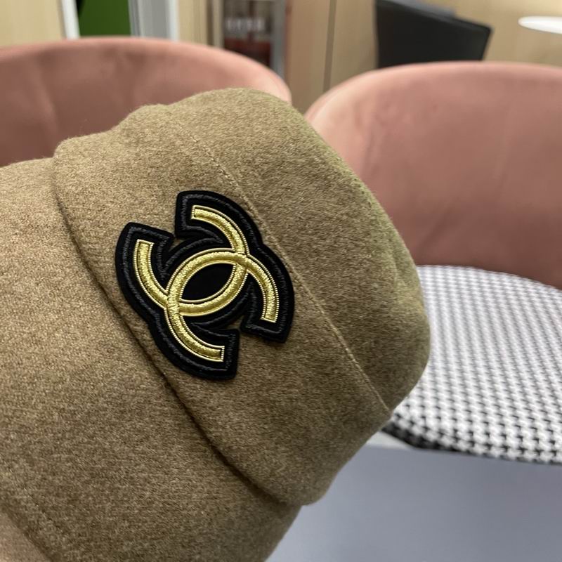 Chanel hat (1037)
