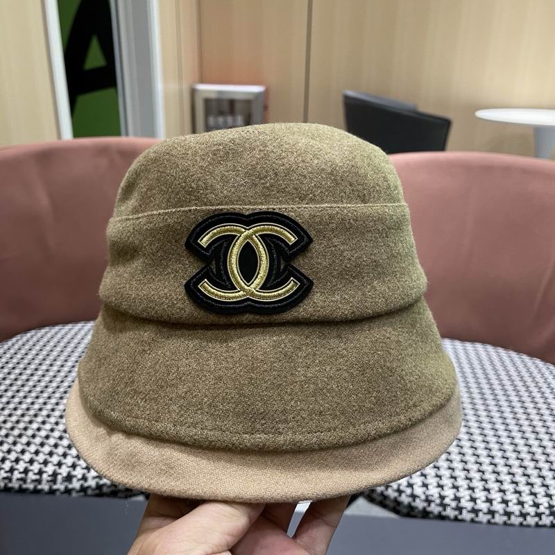 Chanel hat (1038)