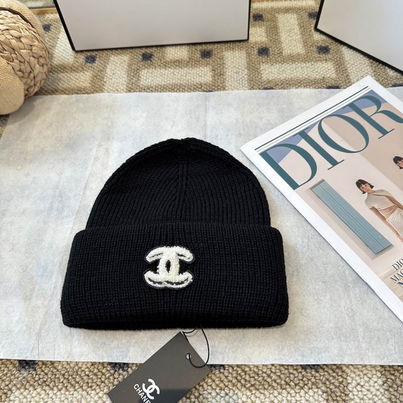 Chanel hat (1051)