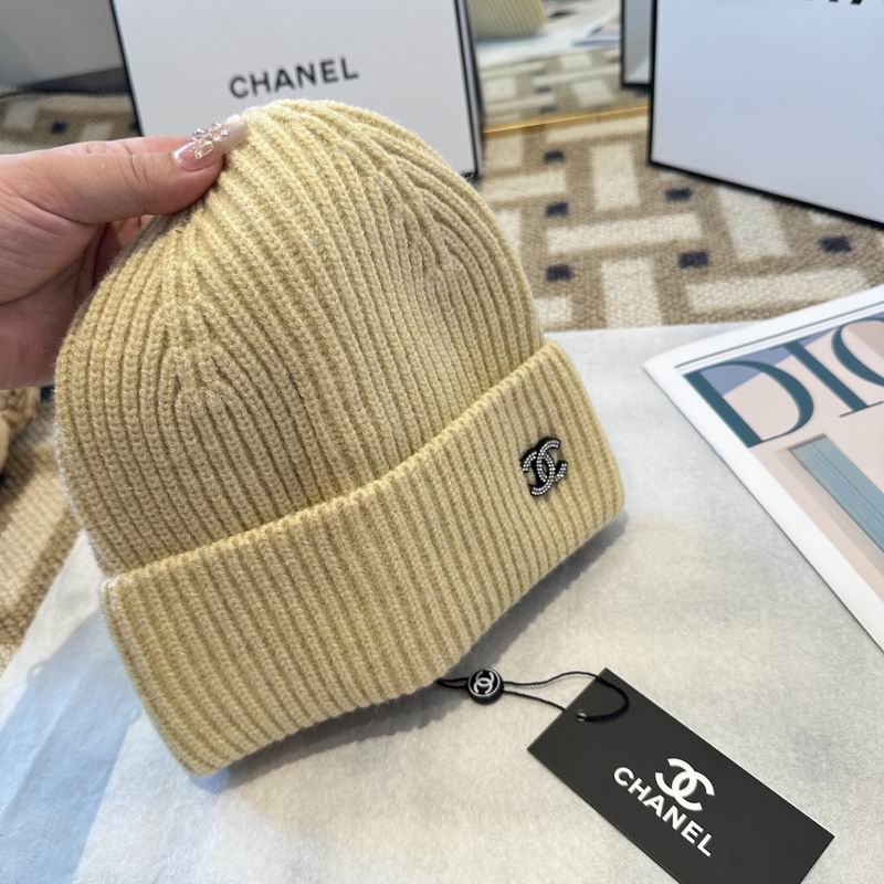 Chanel hat (1083)