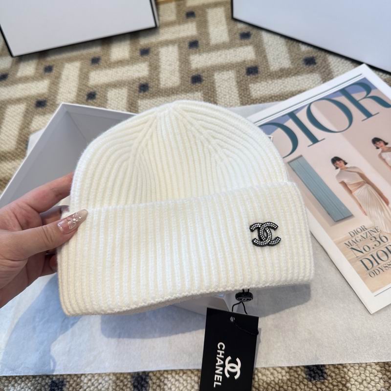 Chanel hat (1088)