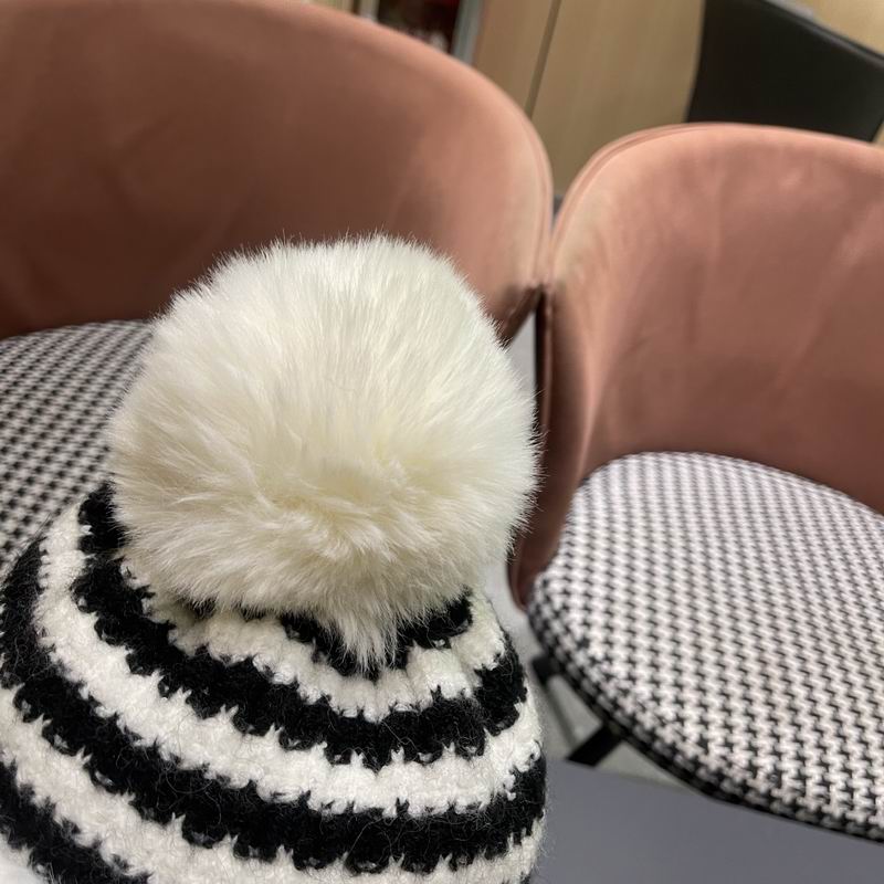 Chanel hat (1091)