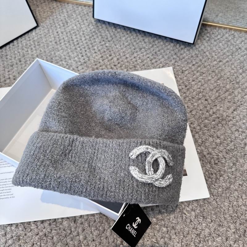 Chanel hat (1121)