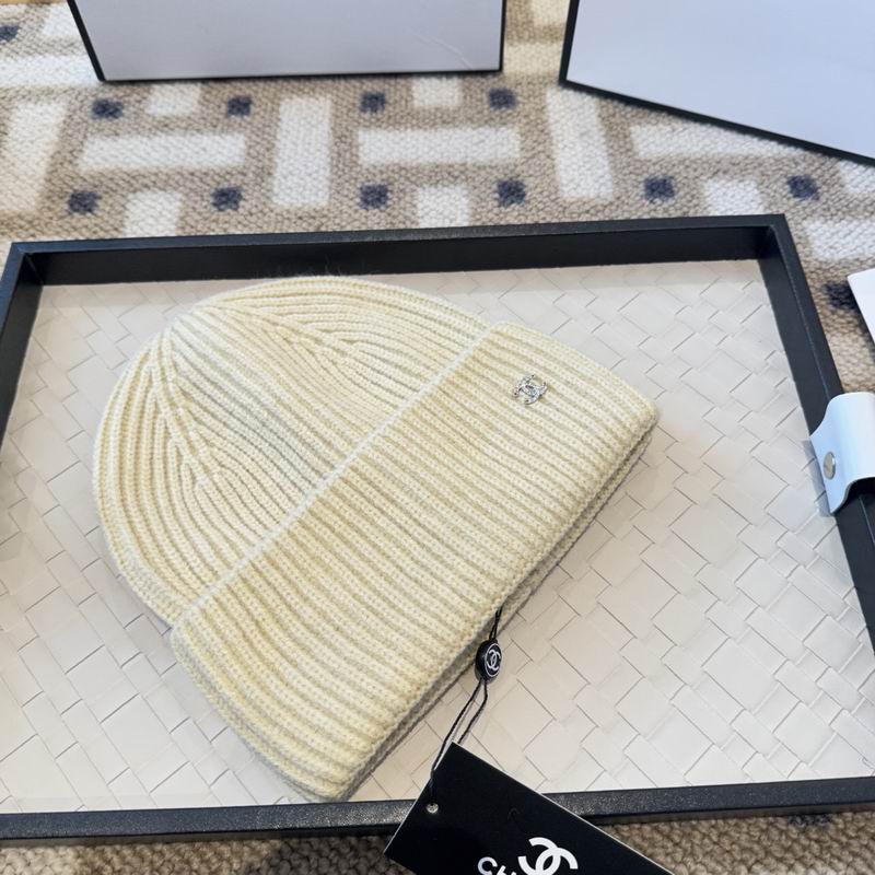 Chanel hat (120)