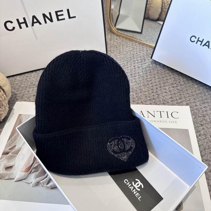 Chanel hat (1209)