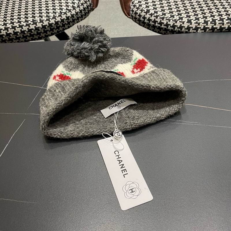 Chanel hat (1740)