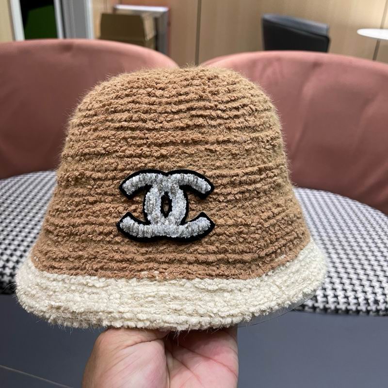 Chanel hat (1783)