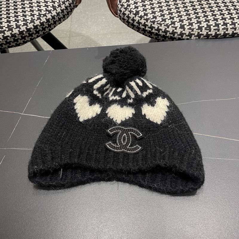 Chanel hat (2077)