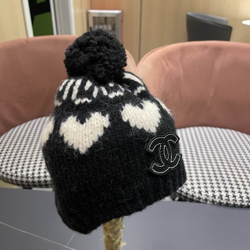 Chanel hat (2078)