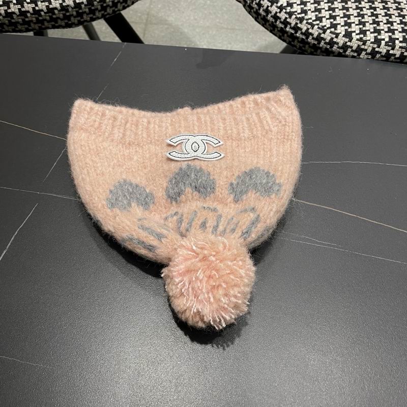 Chanel hat (2084)