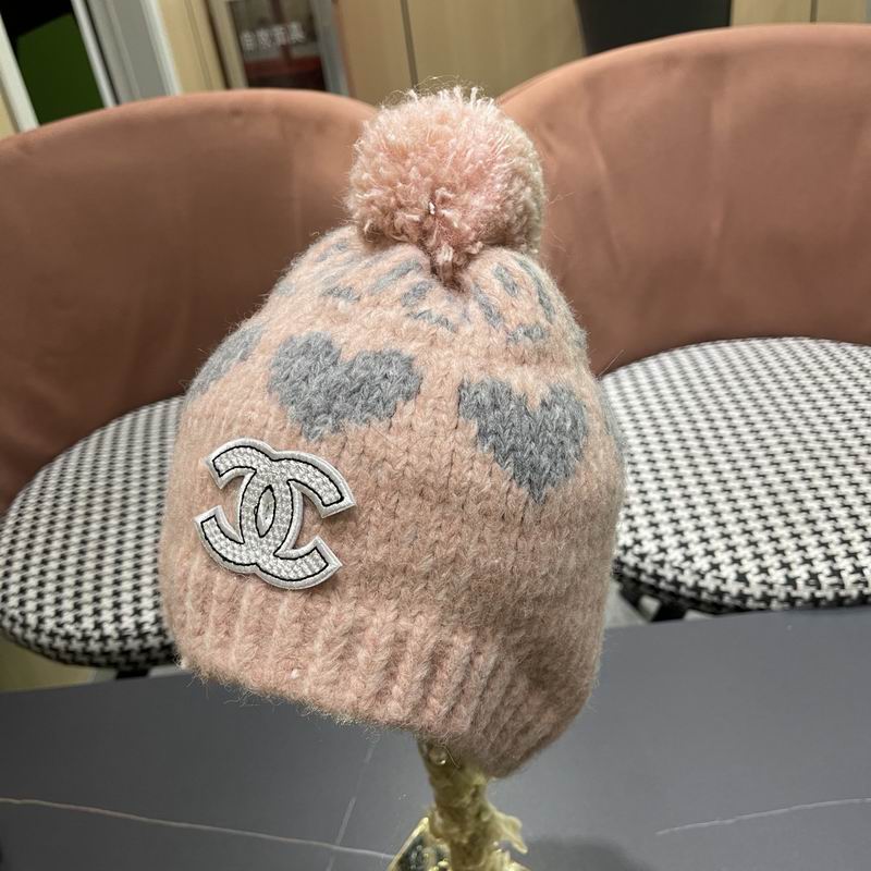 Chanel hat (2090)