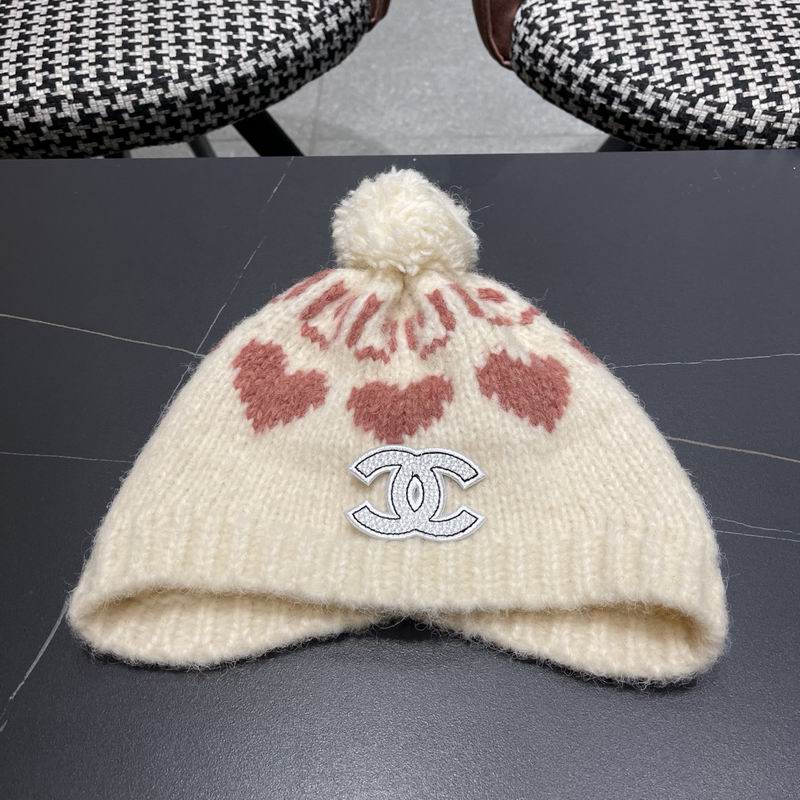 Chanel hat (2099)