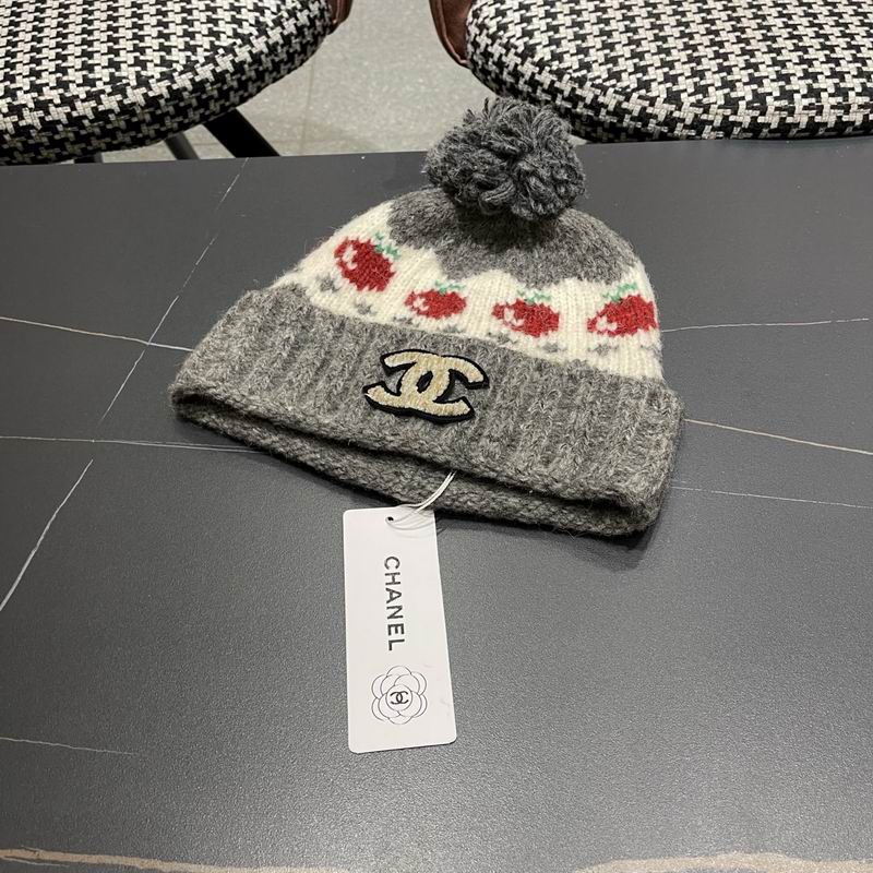 Chanel hat (2146)