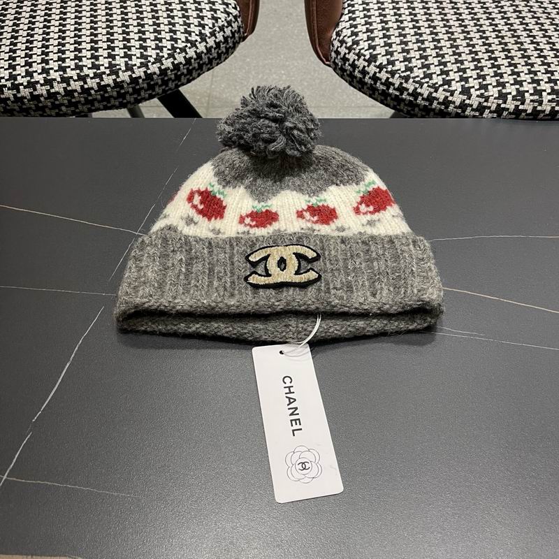 Chanel hat (2147)