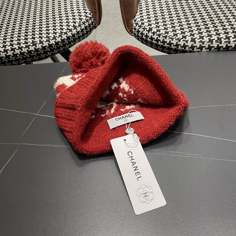 Chanel hat (2149)