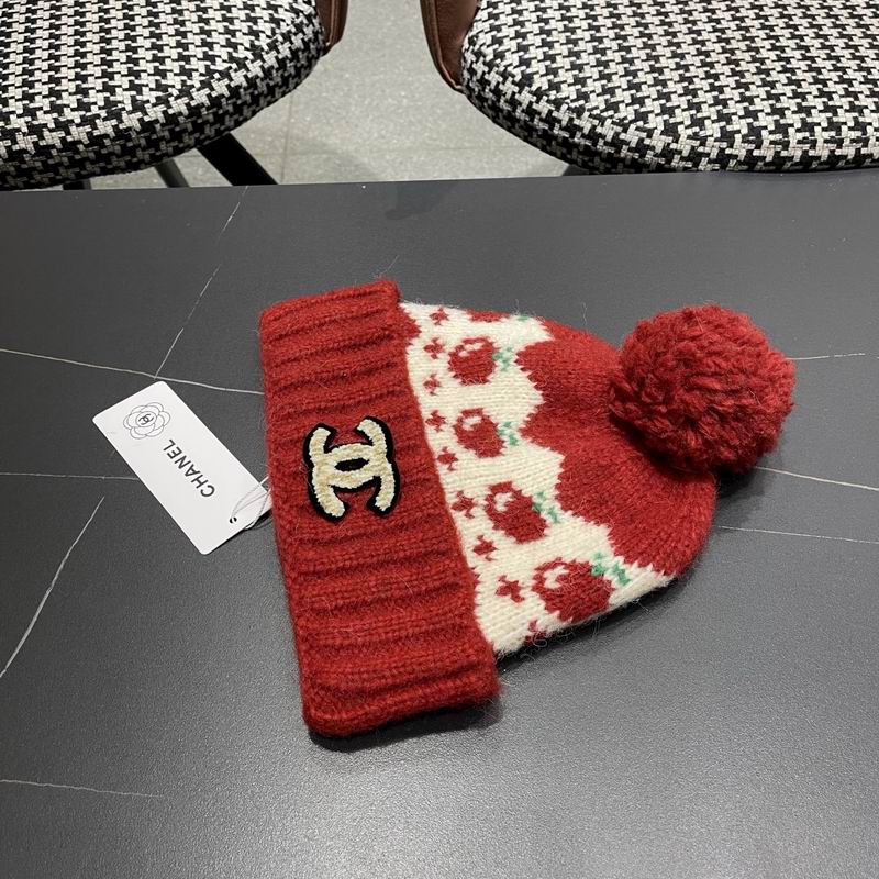 Chanel hat (2152)
