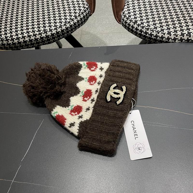 Chanel hat (2166)
