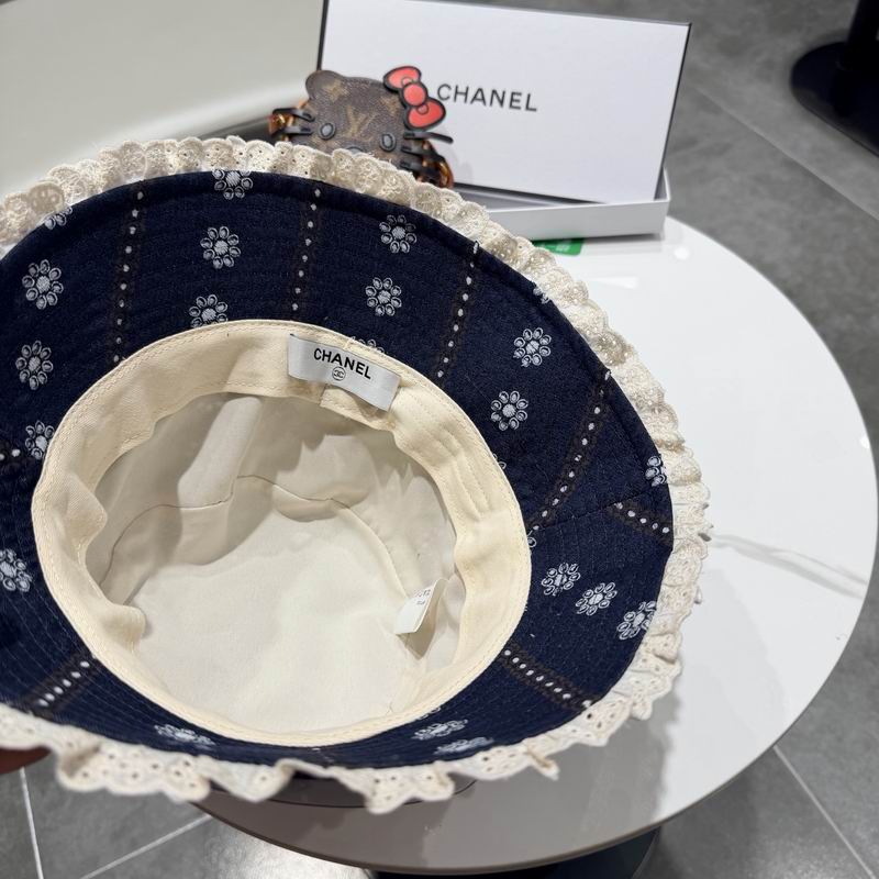Chanel hat (226)