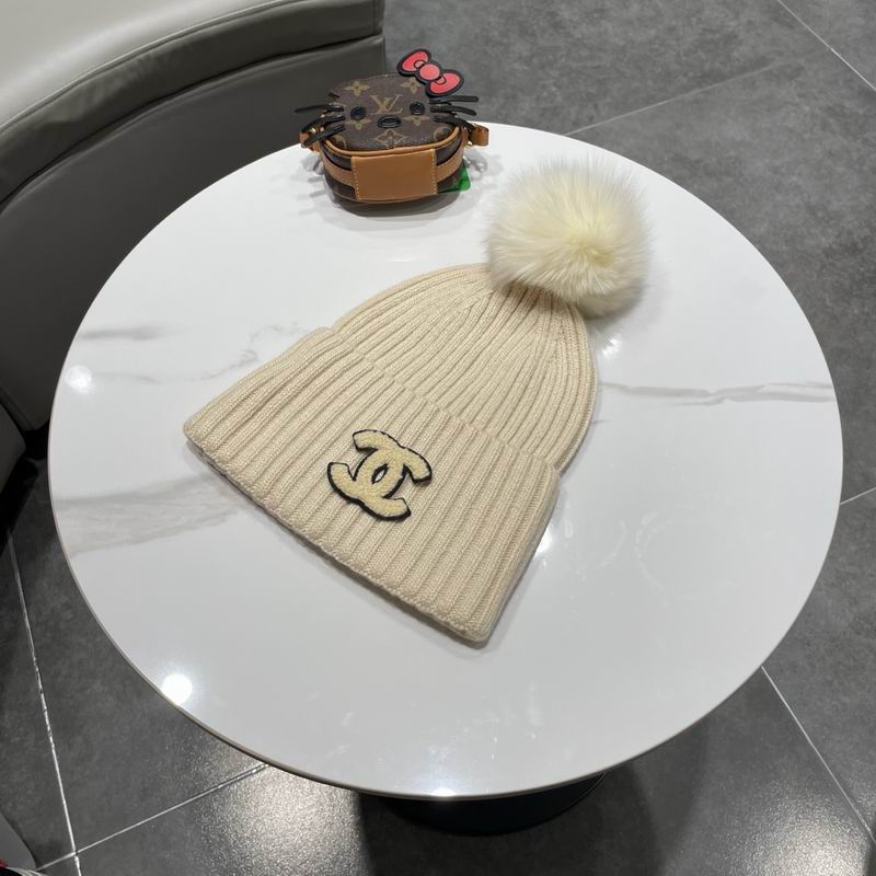 Chanel hat (2413)