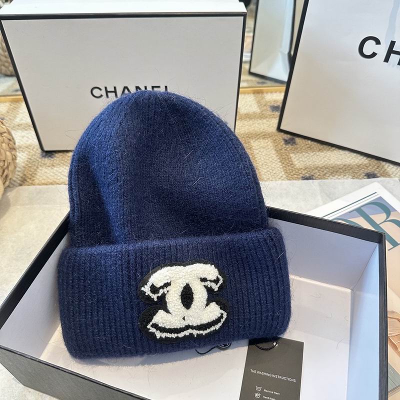 Chanel hat (260)