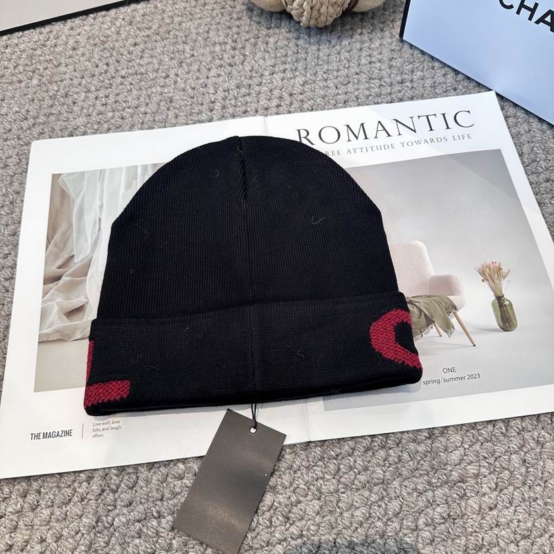 Chanel hat (2646)