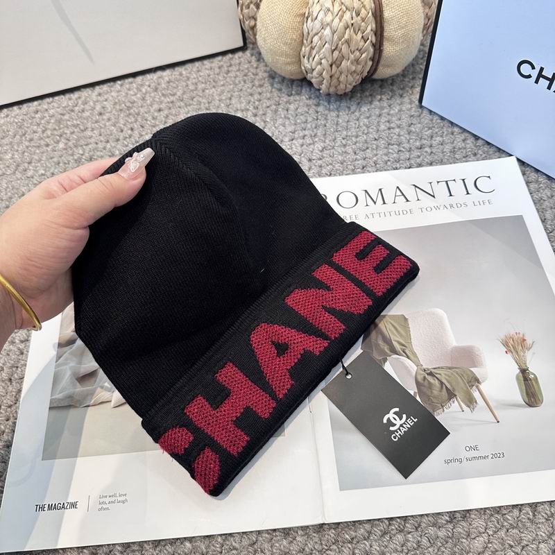 Chanel hat (2651)