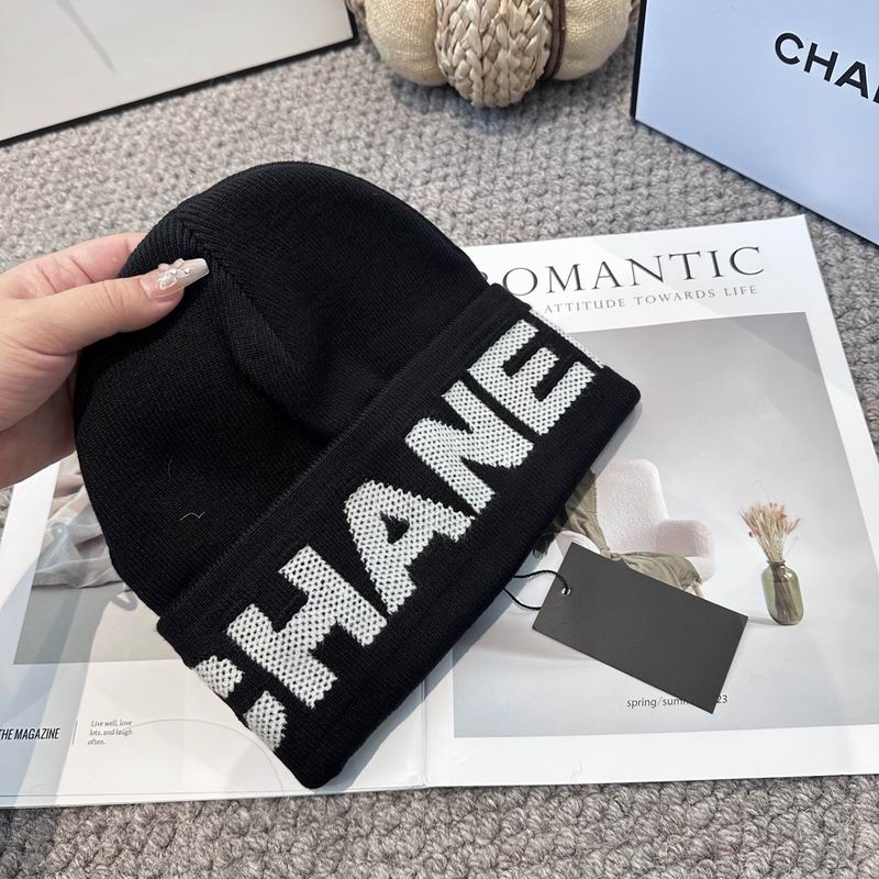 Chanel hat (2660)
