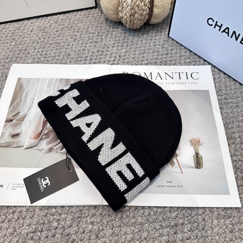 Chanel hat (2662)