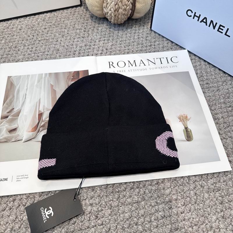 Chanel hat (2668)