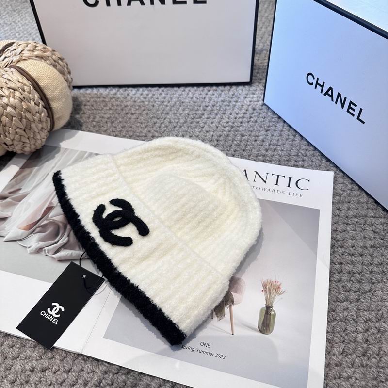 Chanel hat (2690)
