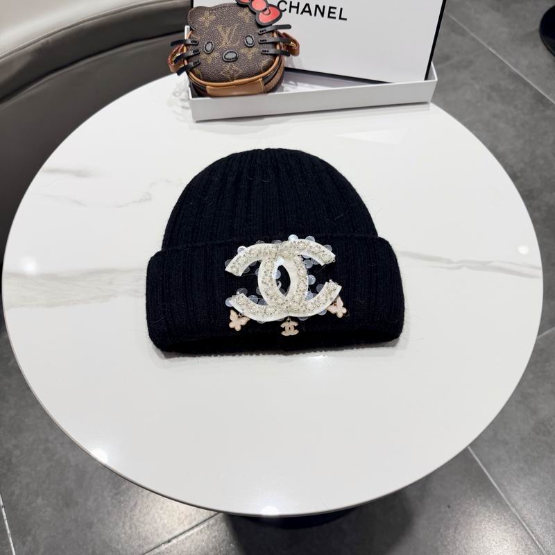 Chanel hat (2790)