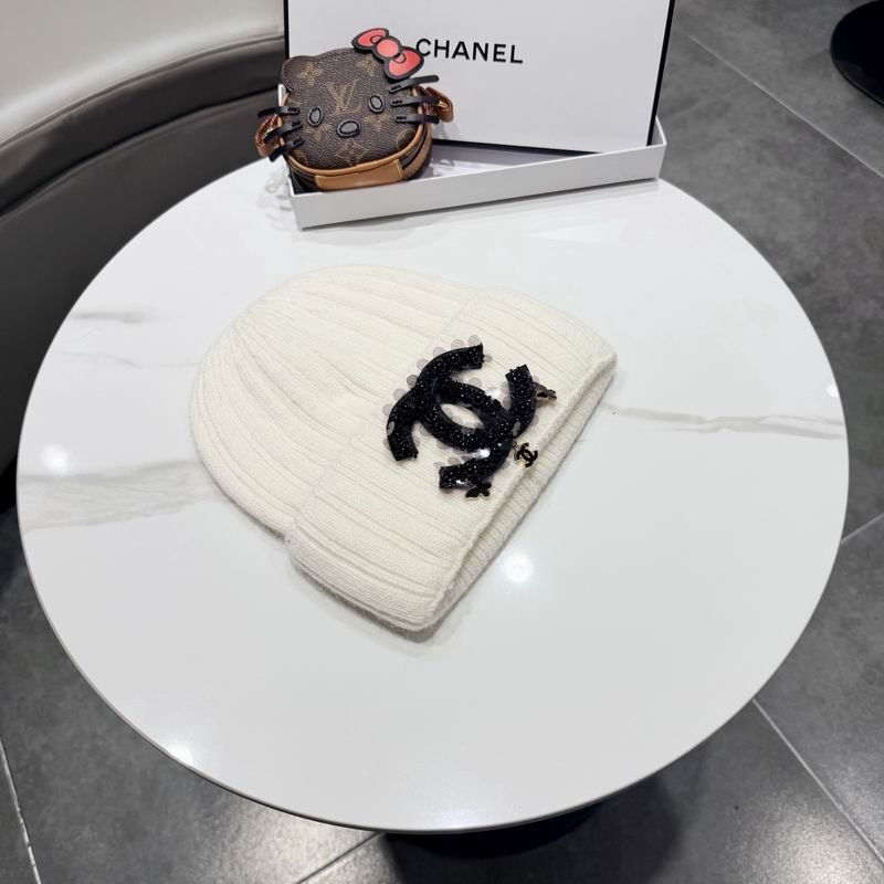 Chanel hat (2797)