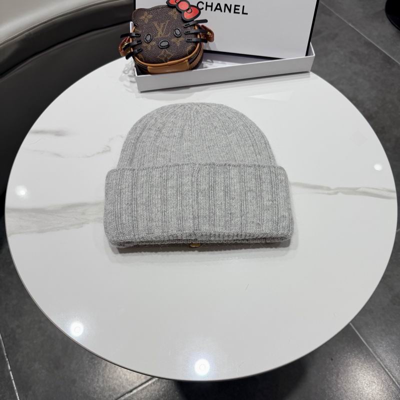 Chanel hat (2811)