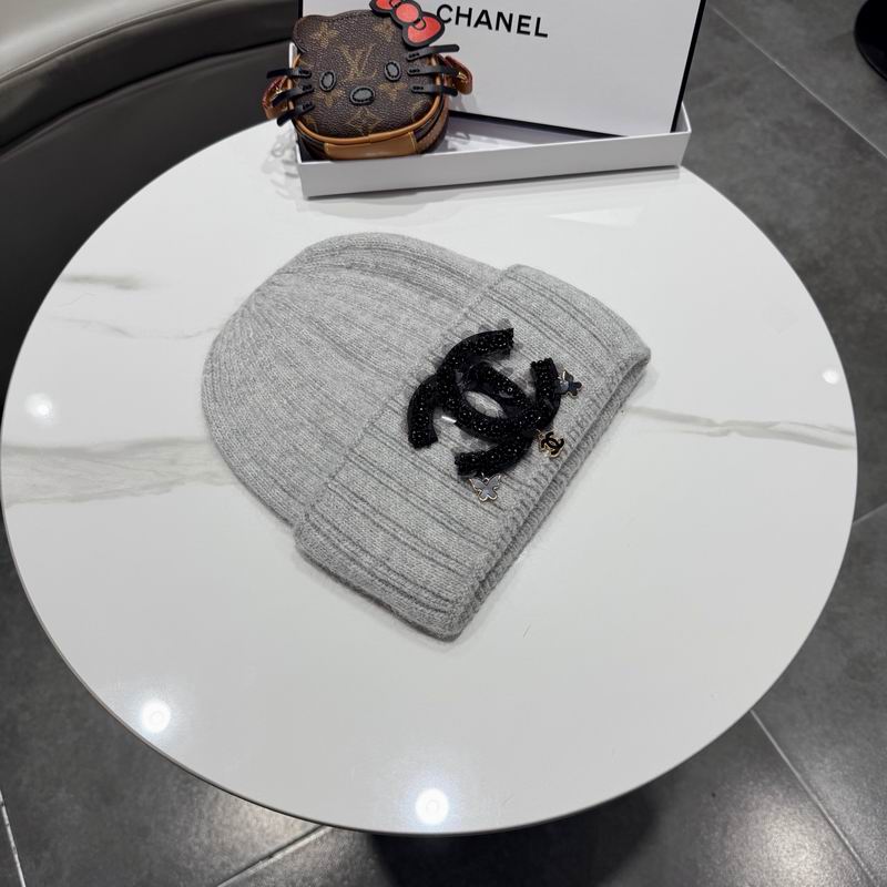 Chanel hat (2815)