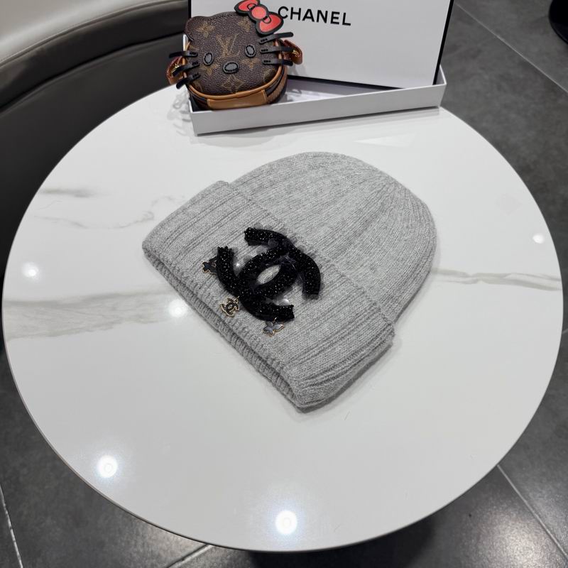 Chanel hat (2816)