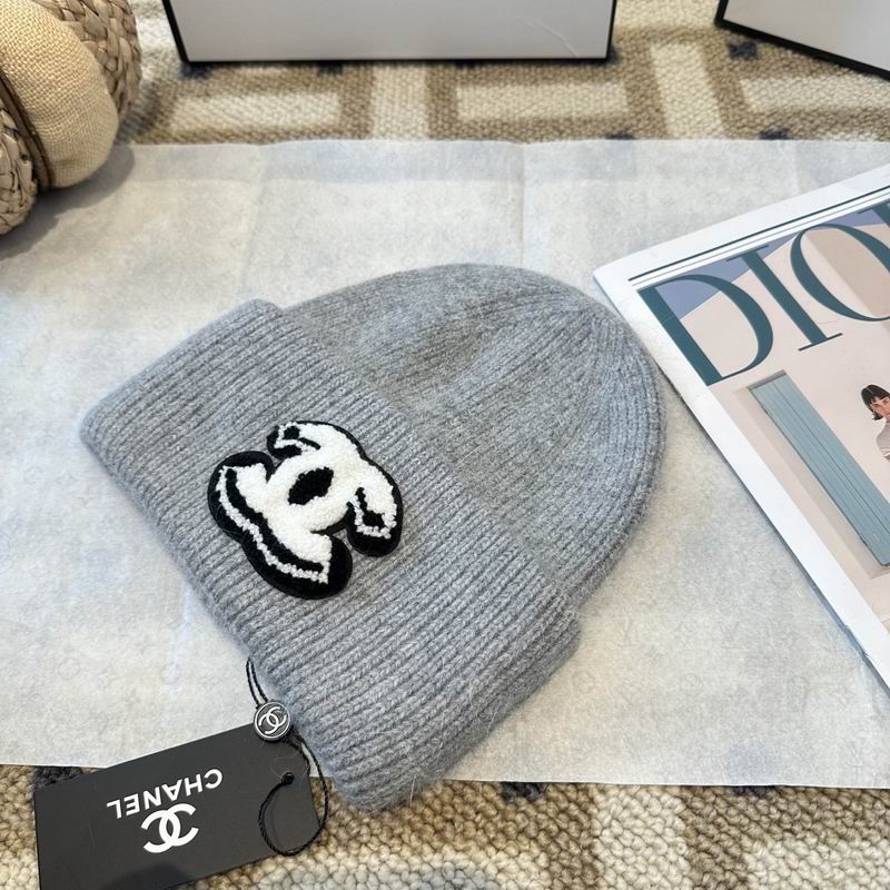 Chanel hat (302)