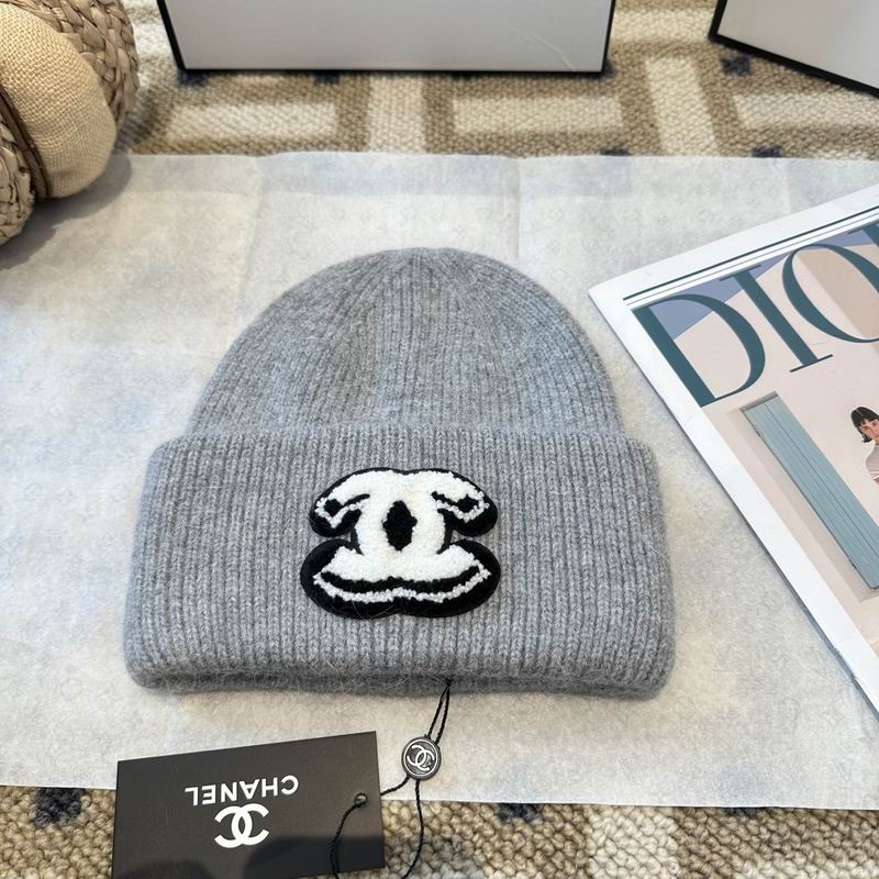 Chanel hat (303)