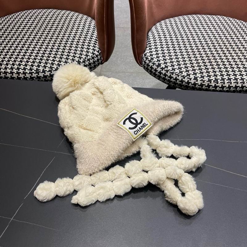 Chanel hat (3304)