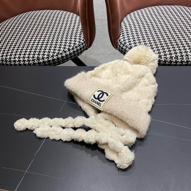 Chanel hat (3305)