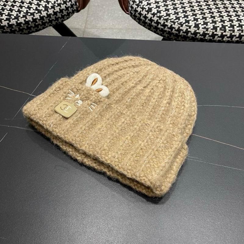 Chanel hat (3365)