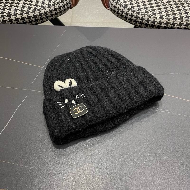 Chanel hat (3375)